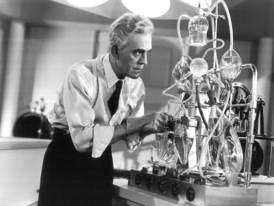 Boris Karloff in the laboratory Boris Karloff in the laboratory